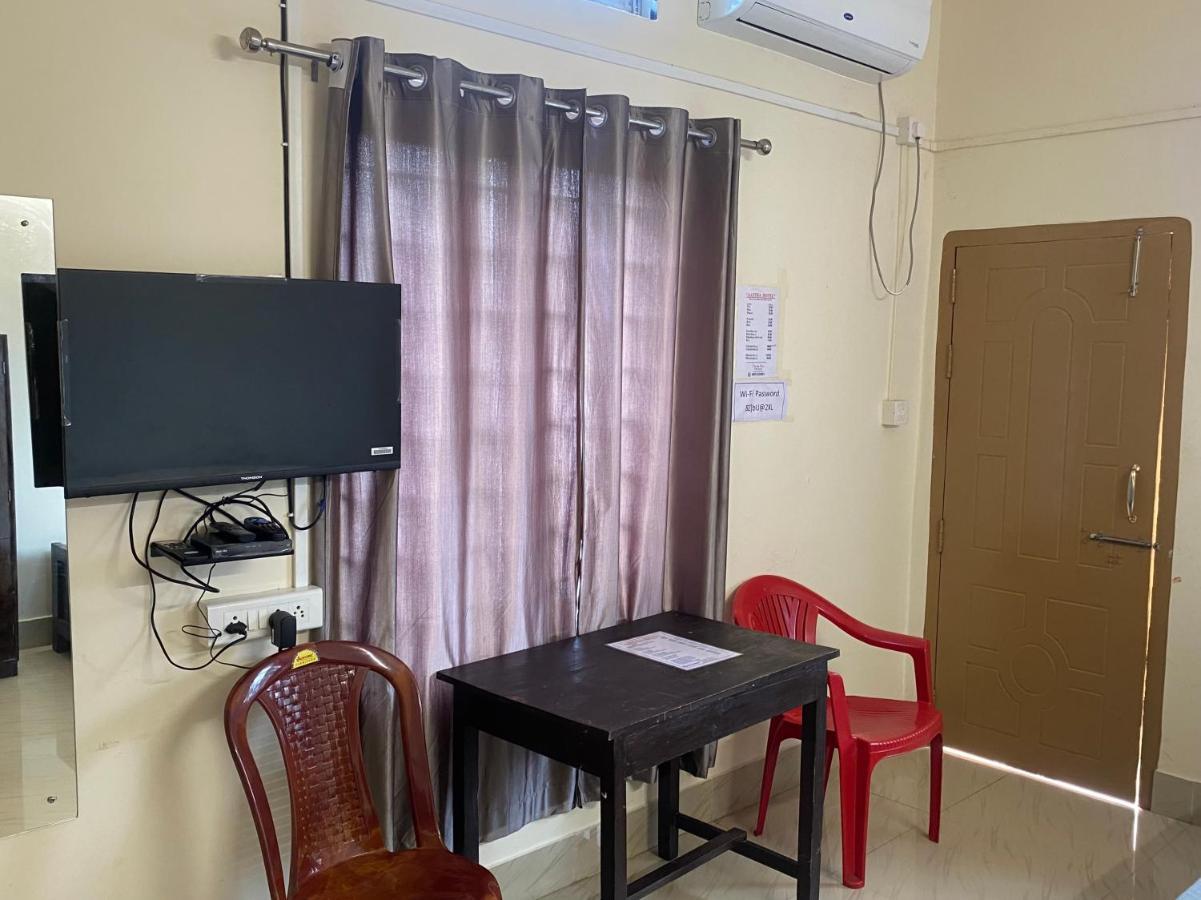 Atithya Lodge Gauháti Kültér fotó