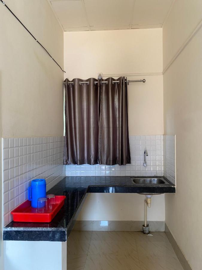 Atithya Lodge Gauháti Kültér fotó